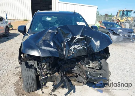 2023 Chevrolet Suburban C1500 Lt z USA, uszkodzony, nr VIN 1GNSCCKD4PR410055